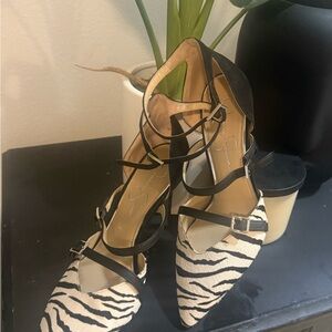 Jessica Simpson Stylish Zebra Print Women's Shoes